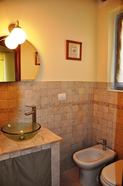 Montecristo Country House Манчіано Номер фото